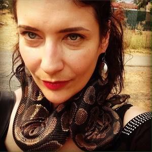 Meet your Posher, Jenny