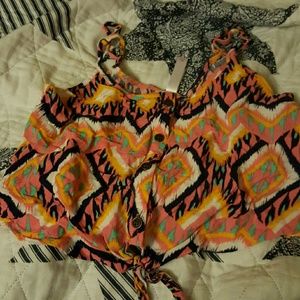 Trippy Button up half top