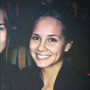 Meet your Posher, Nikita