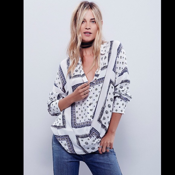 Free People Tops - ❗️LAST CHANCE SALE❗️Free People printed top