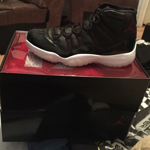 Jordans 11 72-10 - Picture 1 of 4
