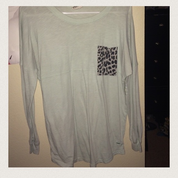 Vs shirt