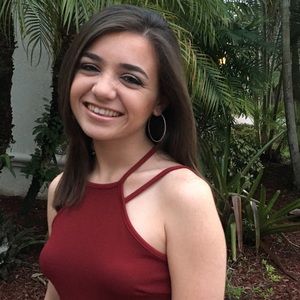 Meet your Posher, Gaby