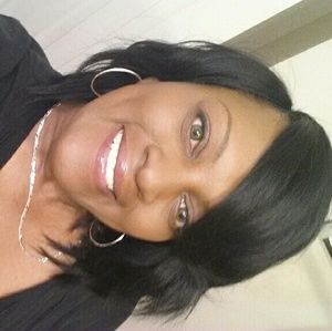 Meet your Posher, Sonya