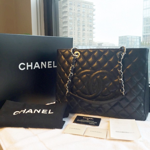 CHANEL Handbags - ⛔️SOLD⛔️Chanel GST In Caviar Leather