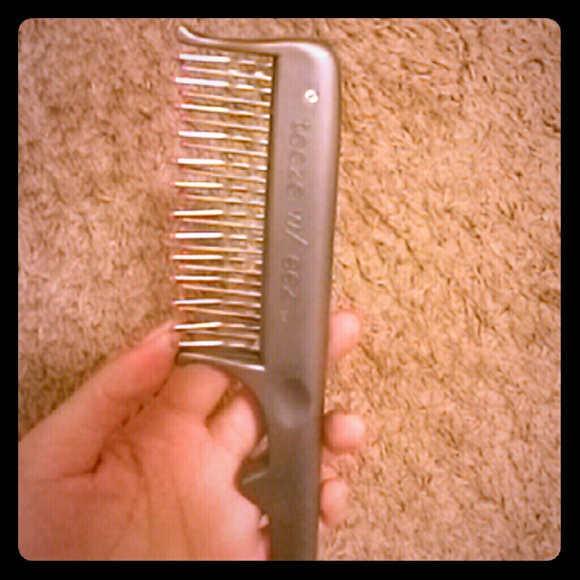 Silver teasing comb teeze w/ eez