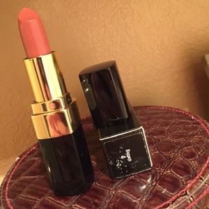 NIB, Bobbi Brown lip color