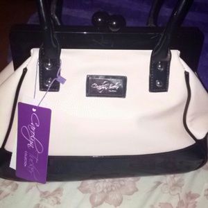 Carolyn purse ??