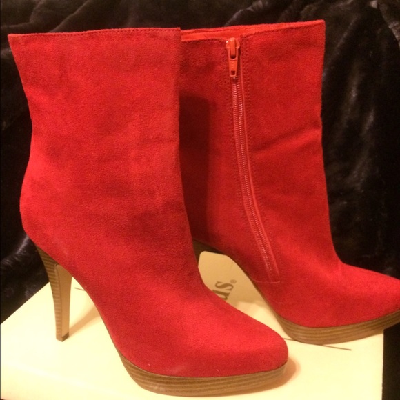 Shoes - Red Suede Boots Sz.9