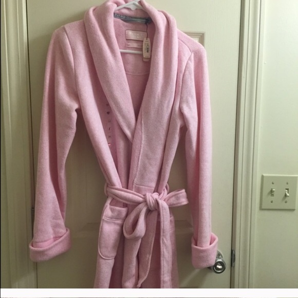 VS Robe