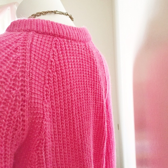 Zara Sweaters - Zara Fuzzy Pink Knit Sweater Zara Sweaters - Zara Fuzzy Pink Knit Sweater