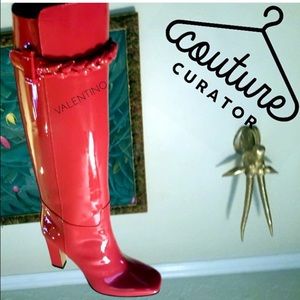 "To Be Cool" patent leather boots