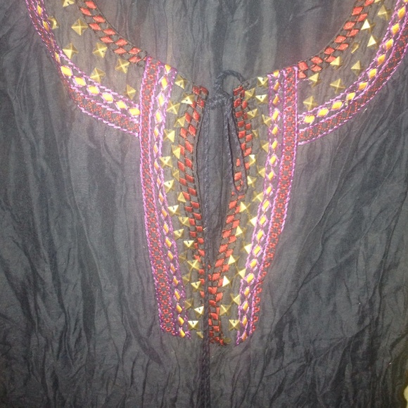 Fun boho blouse - Picture 2 of 4