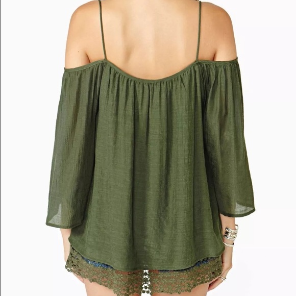 Nasty gal olive crochet top - Picture 2 of 3