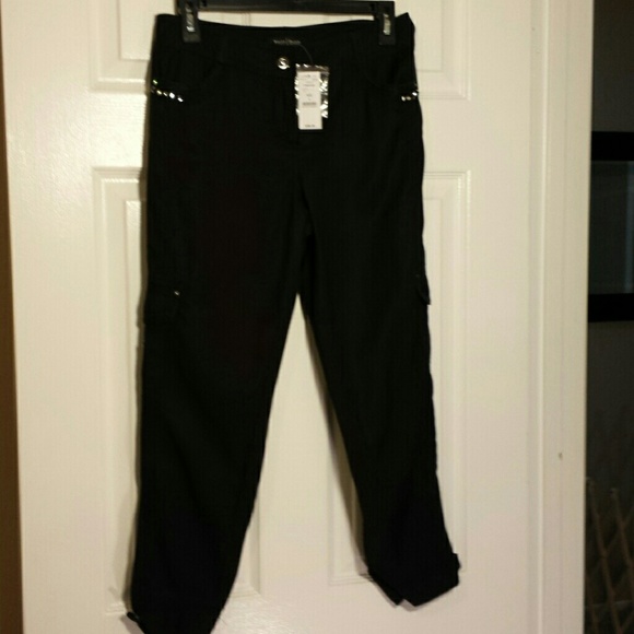 White House Black Market Crop Legs - Picture 1 of 4
