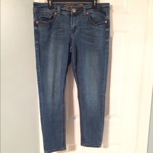 Seven7 ankle skinny jeans