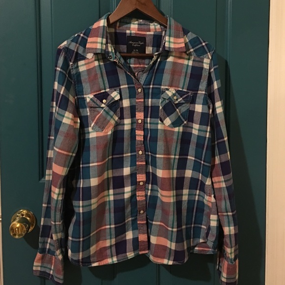 American Eagle plaid flannel