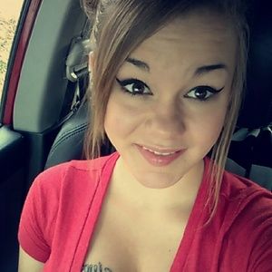 Meet your Posher, Tiffany