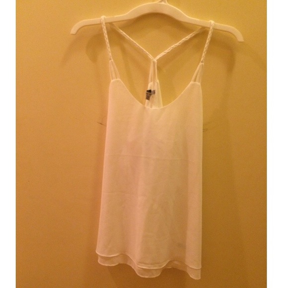 Tilly's White simple flowy tank top