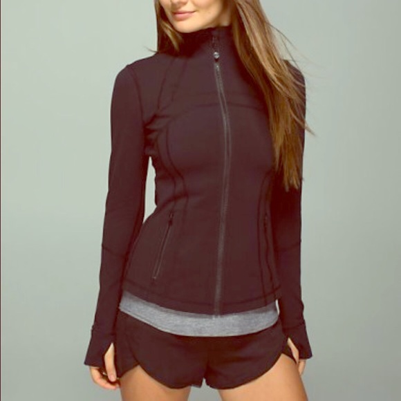 lululemon athletica Jackets & Blazers - LULULEMON black Define jacket 6
