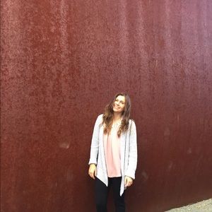 Meet your Posher, Lena