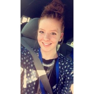 Meet your Posher, Karlie