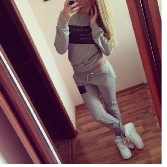 Sweaters - 🎁🎁🎊😊😊Great lovely pants suit💕💕💕💕🎉🎉