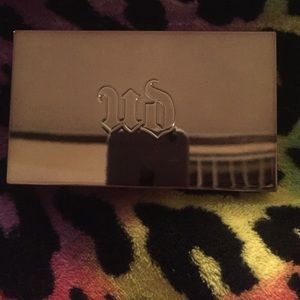 Urban decay naked skin foundation