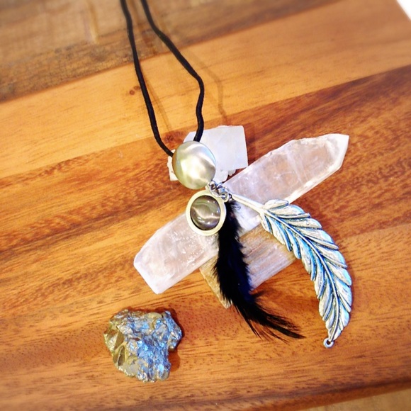 SALE!!! Gold and Silver Tone  Feathers Necklace