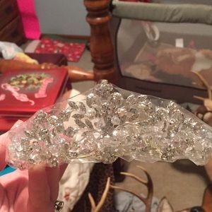 Tiara never been out of package