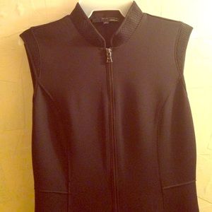 Little black dress with zipper detail