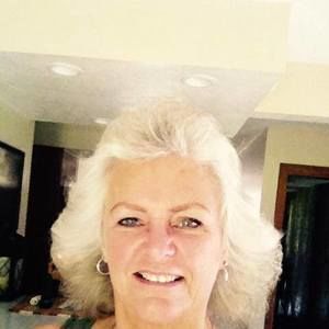 Meet your Posher, Marcia