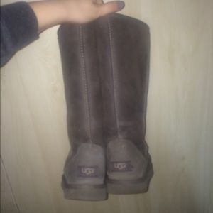 Gray UGGS!!