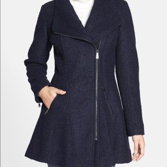 Guess Jackets & Blazers - Guess wool peacoat