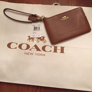 NWT Coach authentic wristlet.