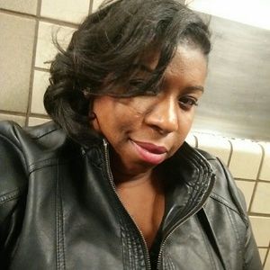 Meet your Posher, Kelle