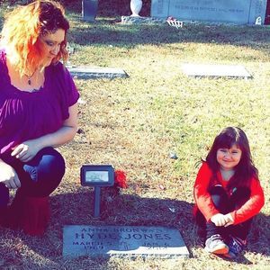 Meet your Posher, Christina