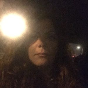 Meet your Posher, Lina