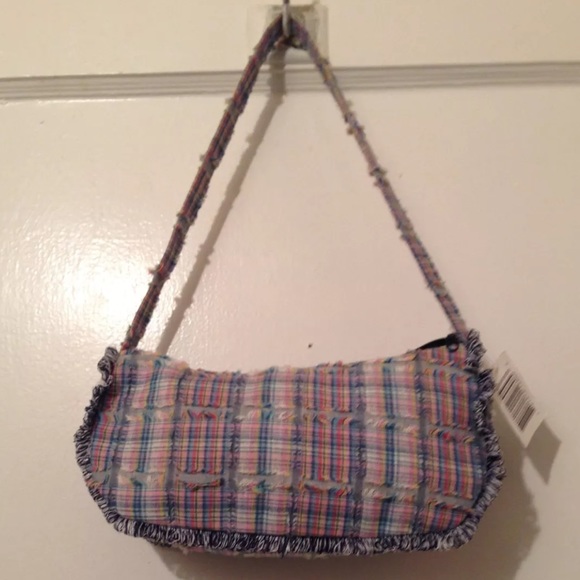 Colony One Collection - Picture 1 of 4