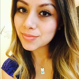 Meet your Posher, Tania