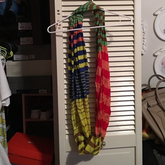Madewell scarf/wrap - Picture 1 of 4