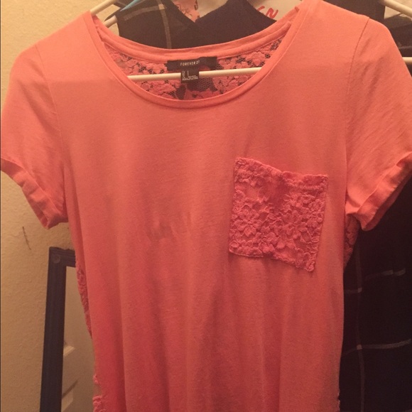 Pink floral shirt 💗🌸 Forever 21 🌷