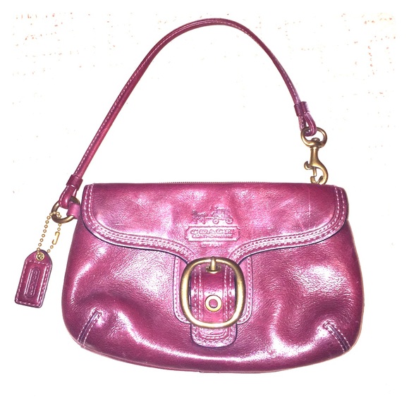 Coach Buckle Flap Wristlet - leather