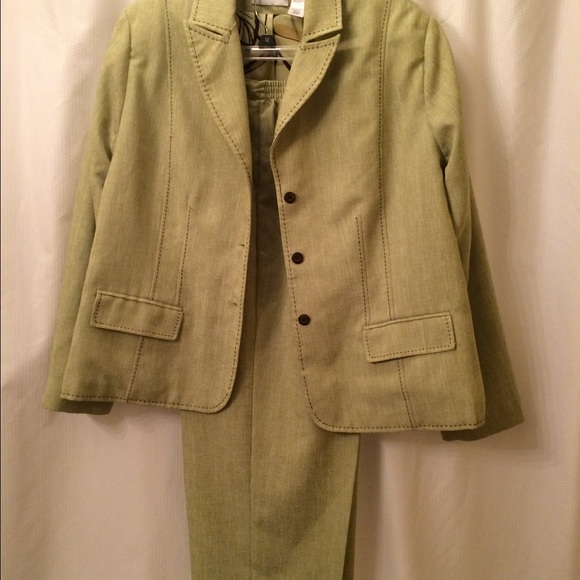 $15 Alfred Dunner lime gr 2pc Capri pant suit Sz20