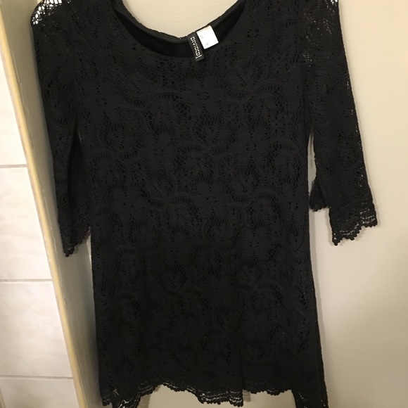 H&M black lace dress