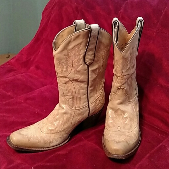 CORRAL BOOTS