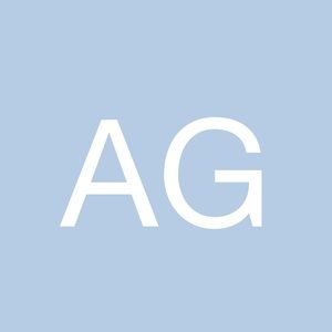 Meet your Posher, Angelique