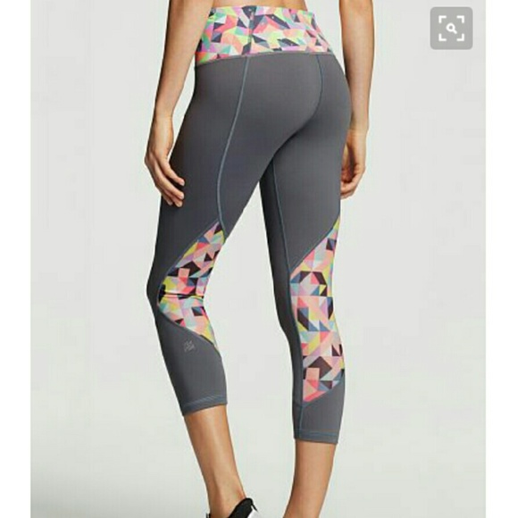 New Victoria secrets capri - Picture 1 of 4