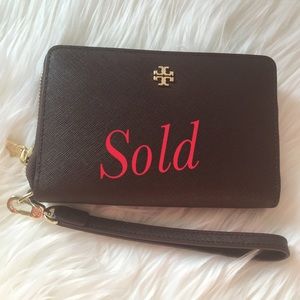 Tory Burch Wristlet Smart Phone Wallet🍁🍁