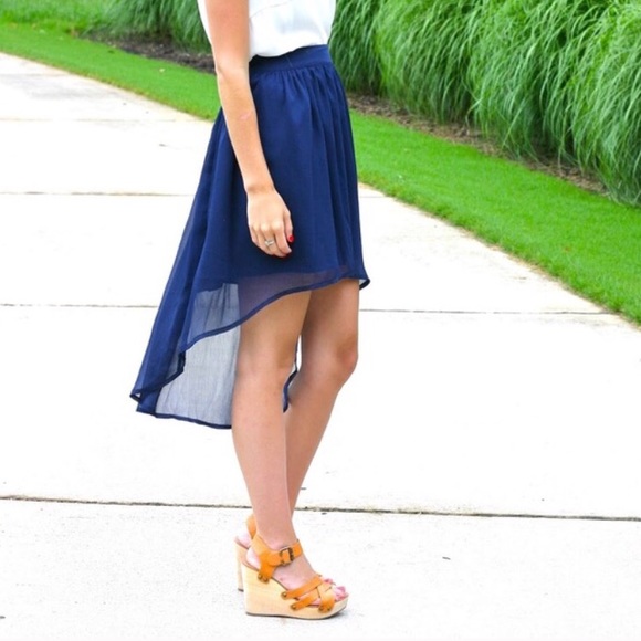 Converse Navy Skirt in Size Small